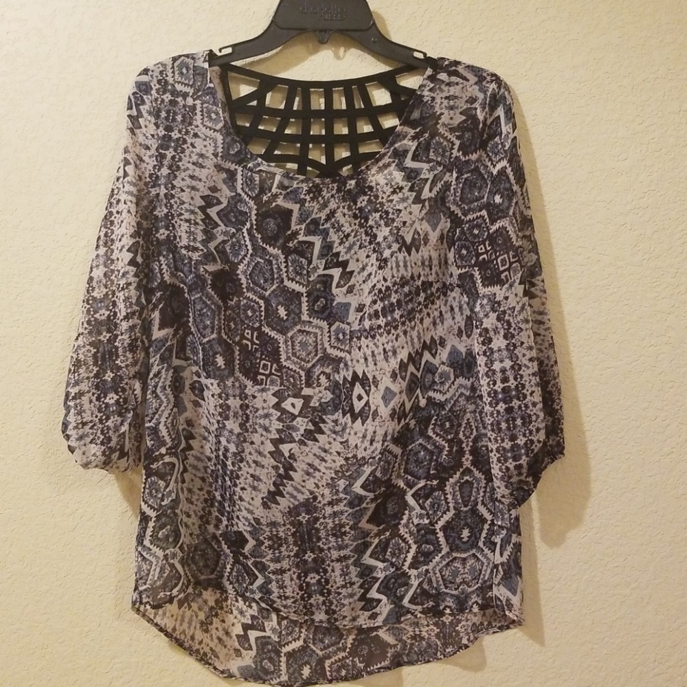 Maurice's business top